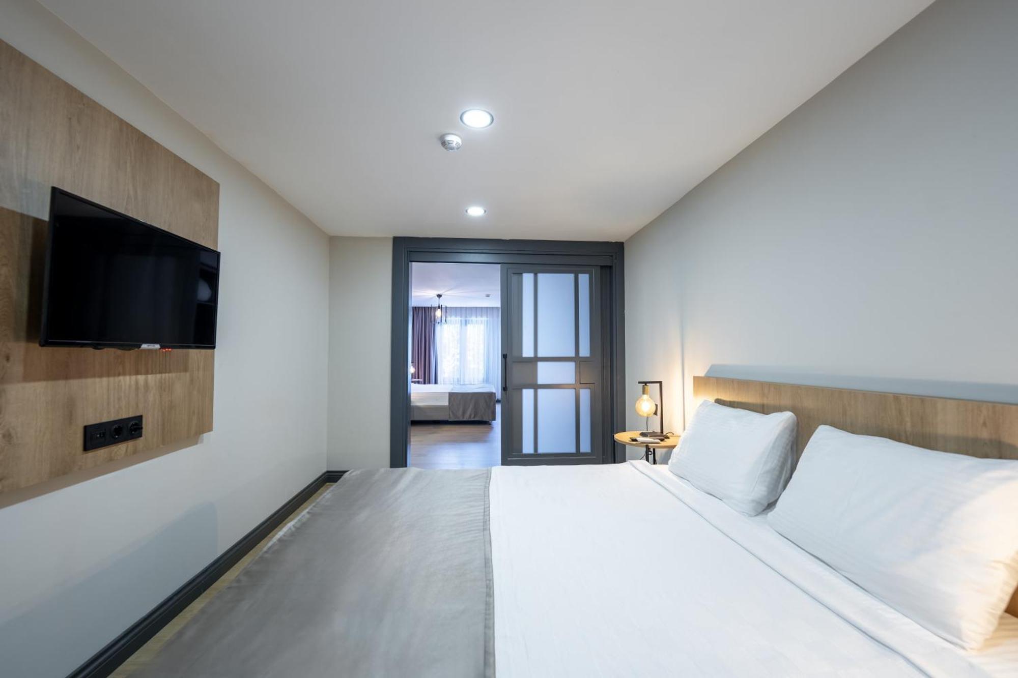 Leliko Suites Анталия Екстериор снимка